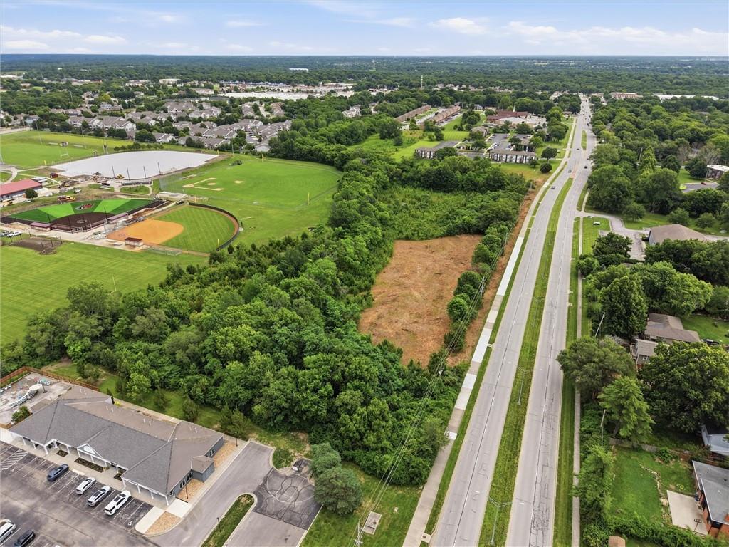 East Chipman Road Lee's Summit, MO 64063 - Photo 19 of 23