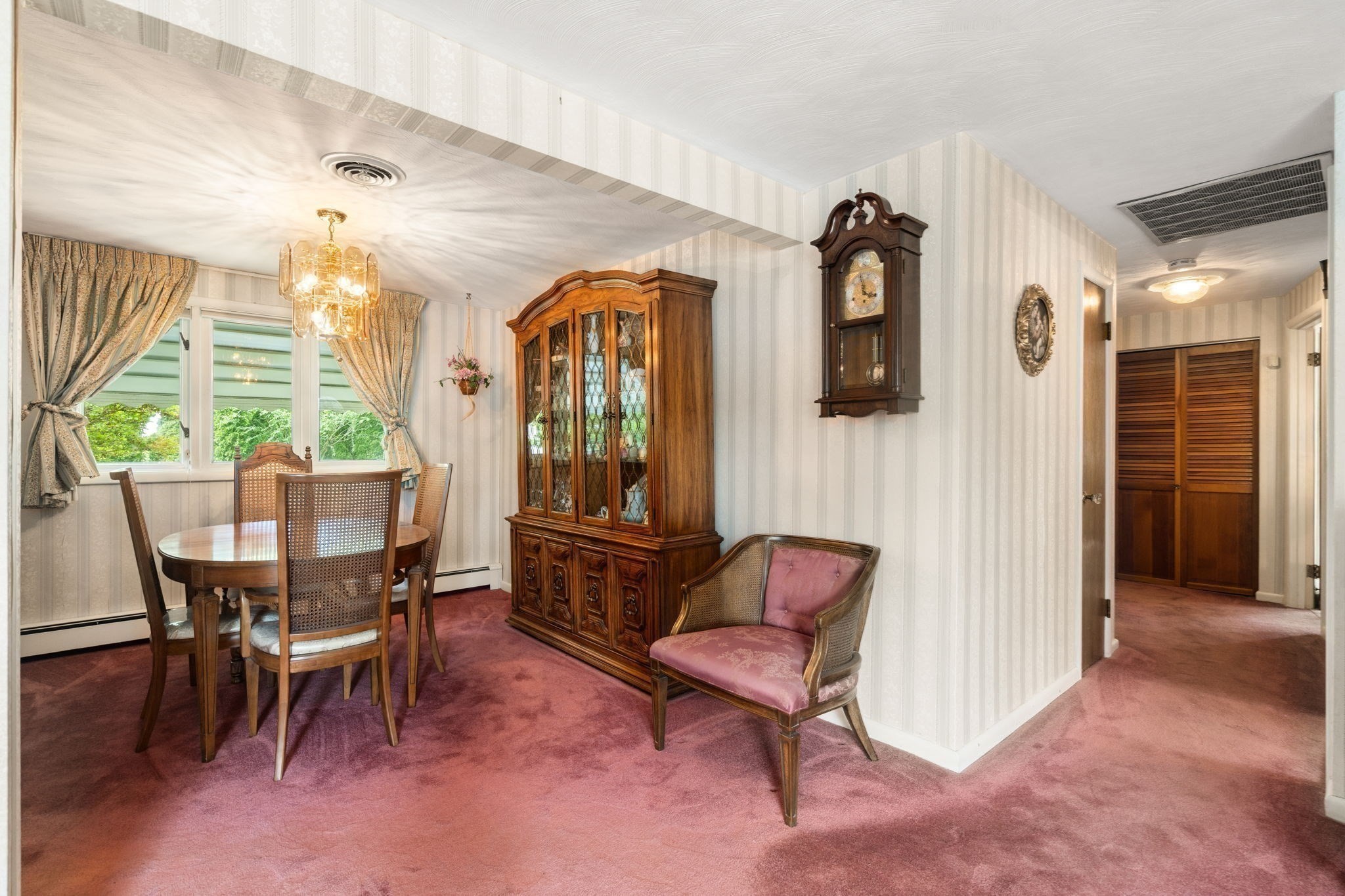 31 Brookdale Road Natick, MA 01760 - Photo 5 of 21 Gallery Image 5