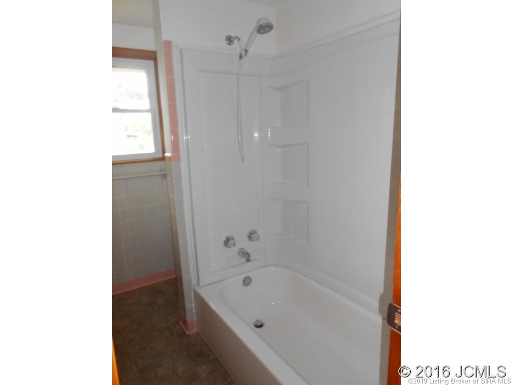 1403 Michigan Road Madison, IN 47250 - Photo 11 of 23