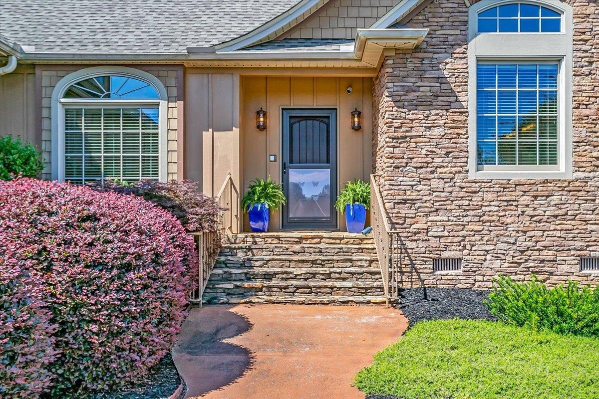 204 Tuscan Ridge Trail Inman, SC 29349 - Photo 2 of 40