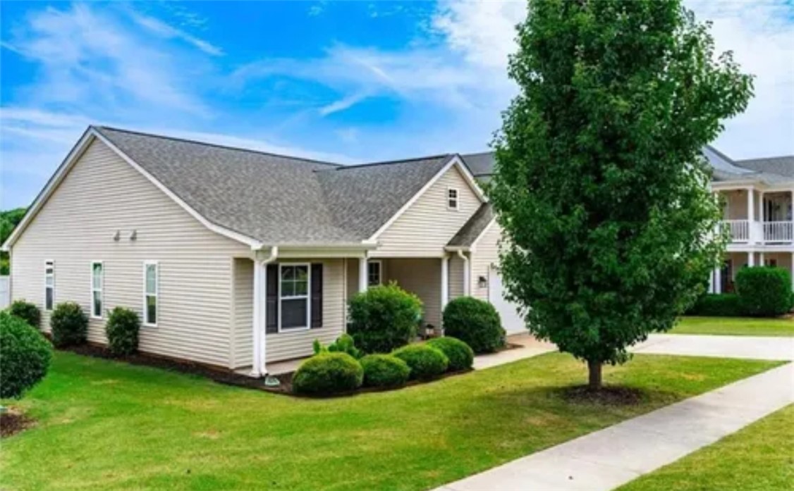 180 Crooked Cedar Way Pendleton, SC 29670 - Photo 2 of 17