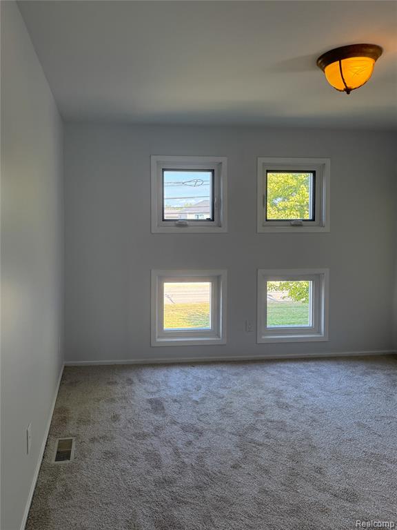 5186 East 14 Mile Road Warren, MI 48092 - Photo 13 of 15