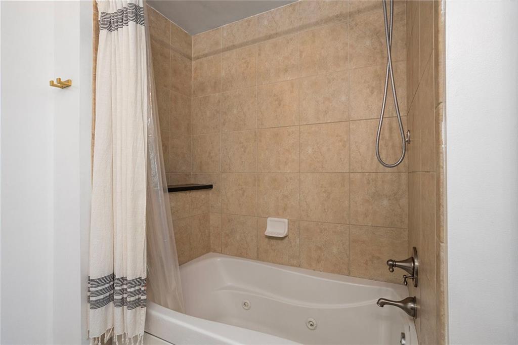 3300 Windy Ridge Parkway Southeast, Unit 1611 Atlanta, GA 30339 - Photo 31 of 40