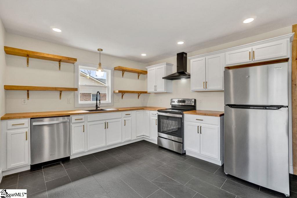 204 Quartermaster Road Spartanburg, SC 29301 - Photo 7 of 48