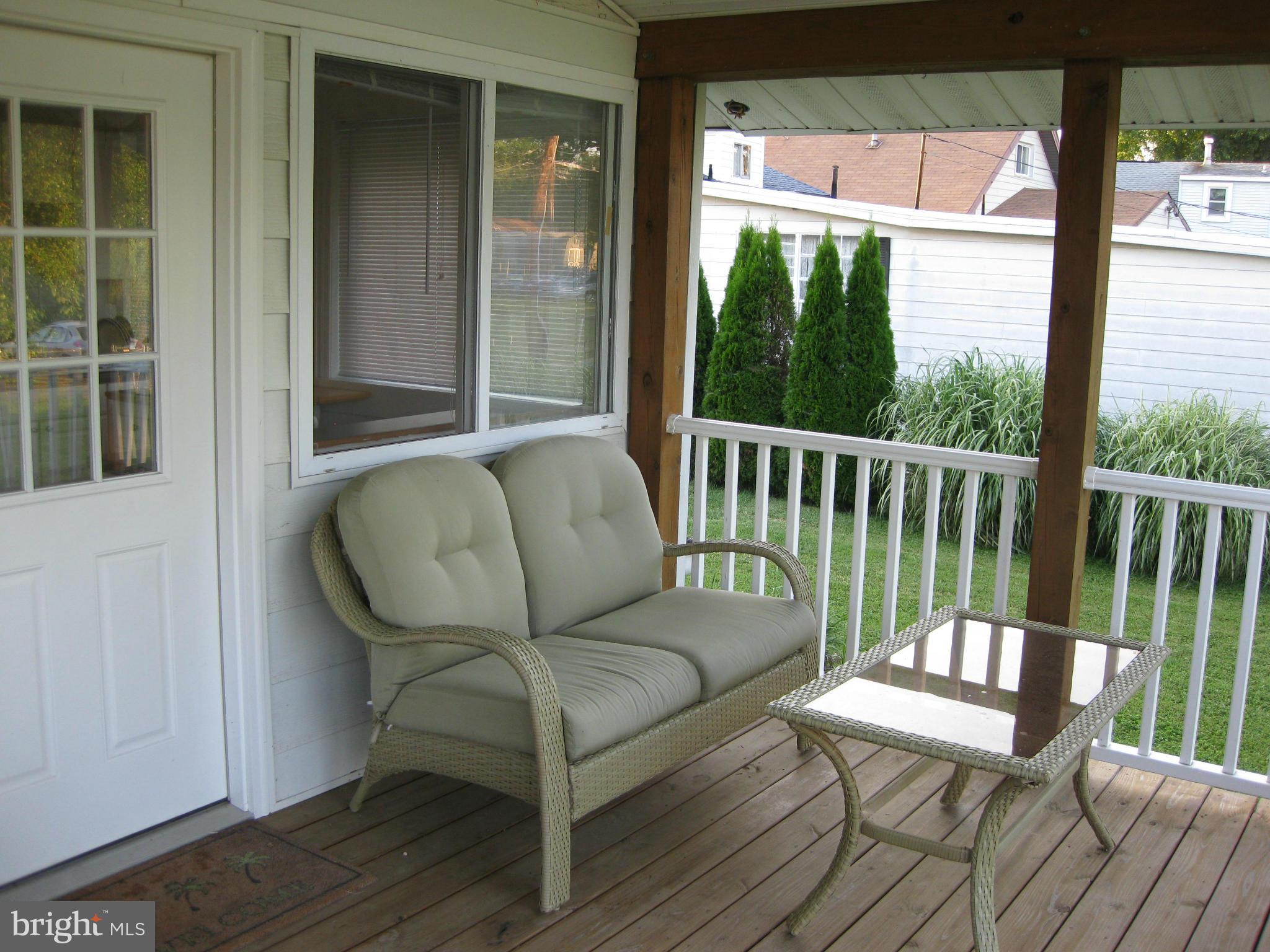 1306 East Riverside Avenue Essex, MD 21221 - Photo 4 of 30 Exterior (General)