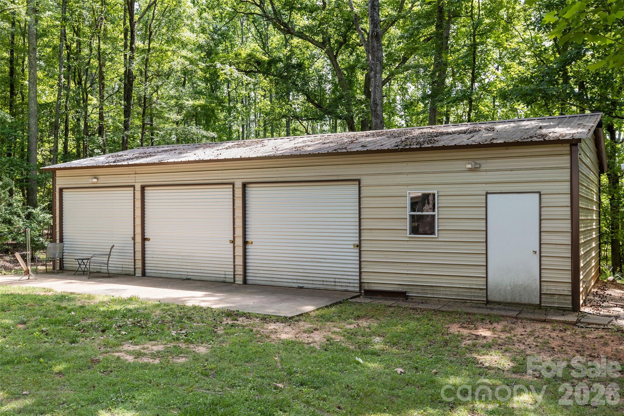 1333 Rabbit Run Road York, SC 29745 - Photo 2 of 31