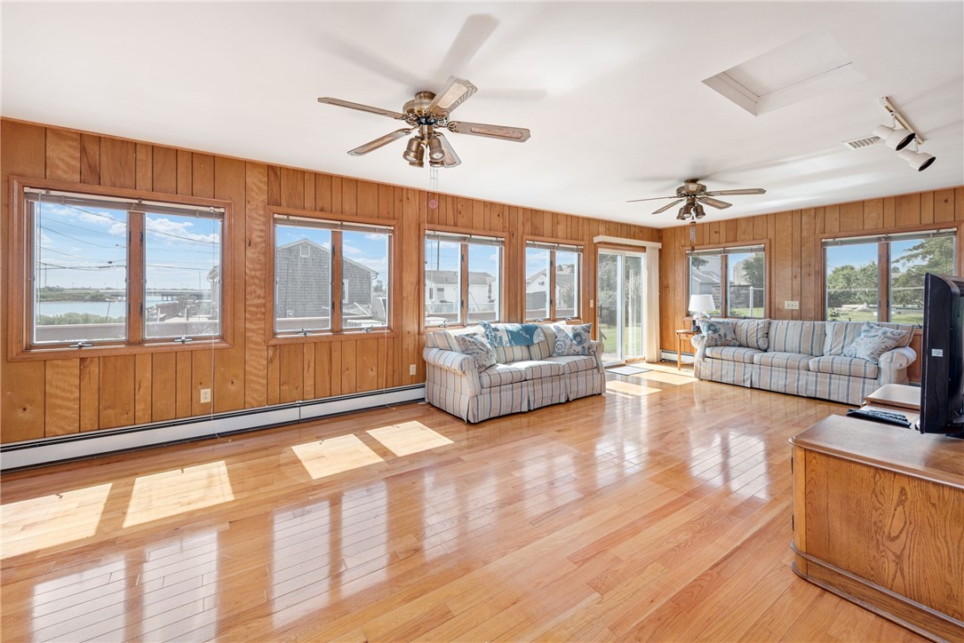 2 Edith Road Narragansett, RI 02882 - Photo 13 of 40