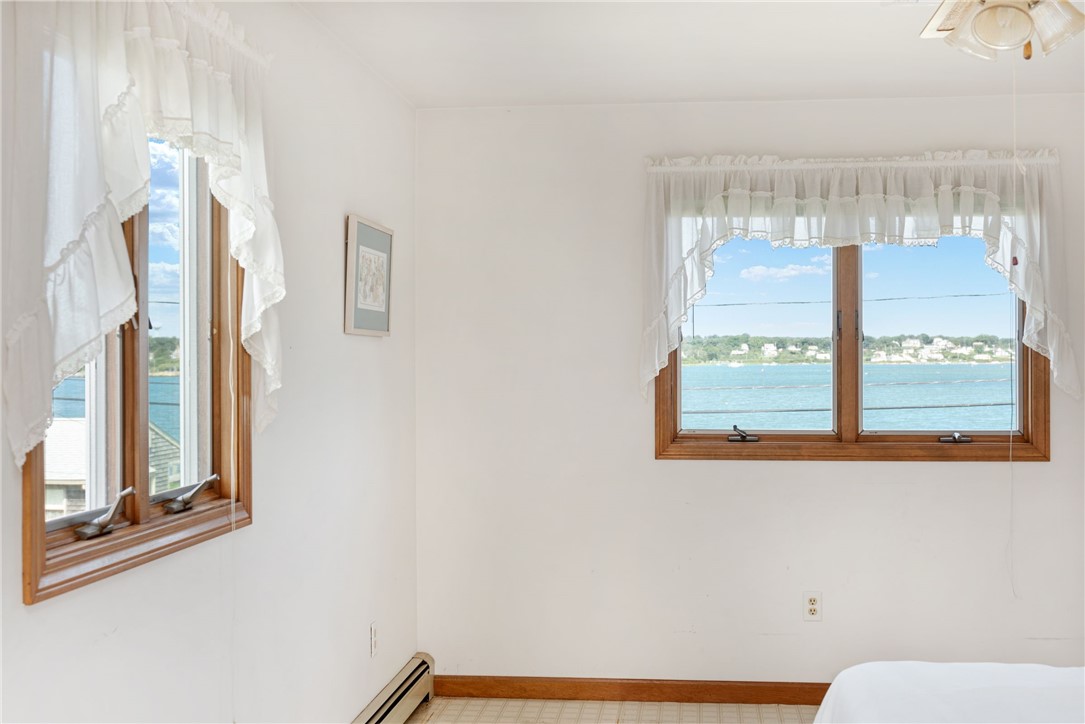 2 Edith Road Narragansett, RI 02882 - Photo 5 of 40