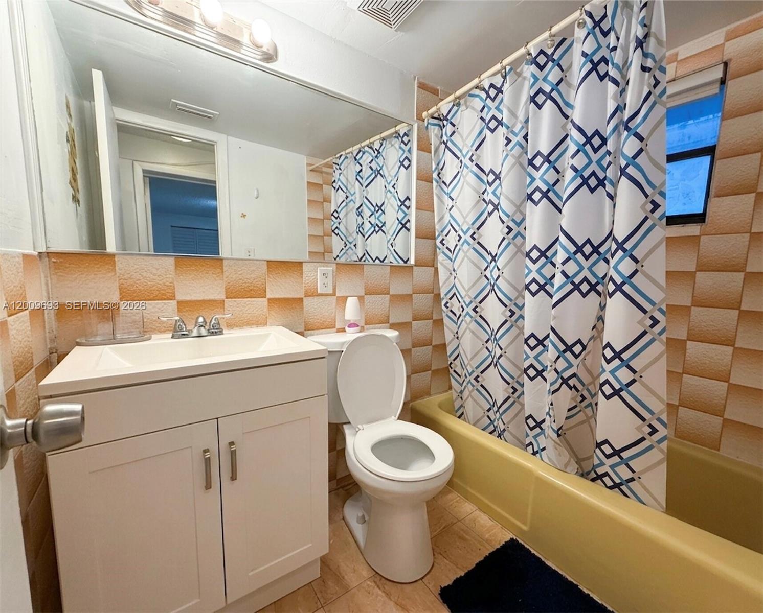 718 Southwest 11th Avenue, Unit 7 Miami, FL 33130 - Photo 7 of 7