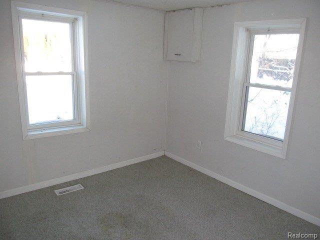 2803 Simpson Drive Rochester, MI 48309 - Photo 17 of 25 264-015197 - Bedroom 1 (2).JPG