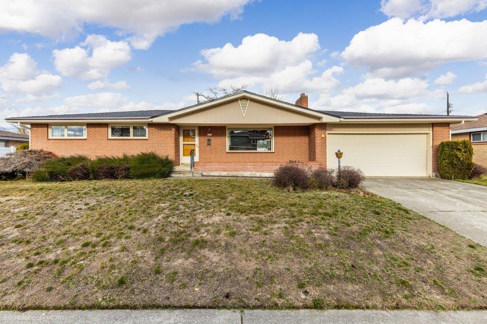 5914 North Fleming Street Spokane, WA 99205 - Photo 2 of 47