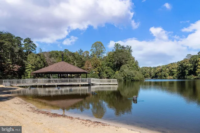 $330,000 | 8518 Tompkins Drive, King George, VA 22485