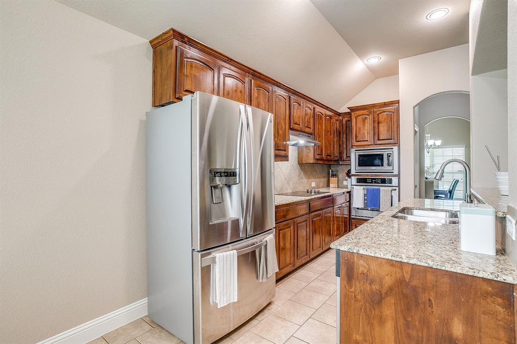 110 Sheri Way Red Oak, TX 75154 - Photo 11 of 36