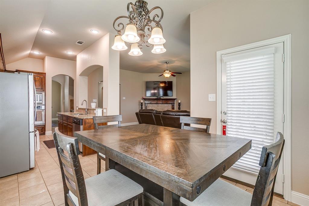 110 Sheri Way Red Oak, TX 75154 - Photo 13 of 36