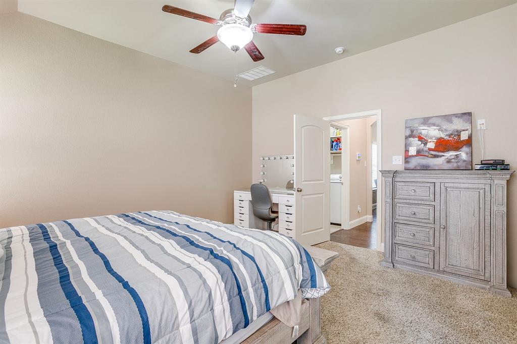 110 Sheri Way Red Oak, TX 75154 - Photo 19 of 36