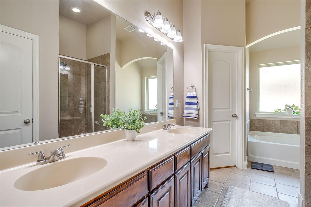 110 Sheri Way Red Oak, TX 75154 - Photo 22 of 36