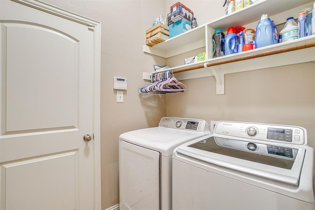 110 Sheri Way Red Oak, TX 75154 - Photo 32 of 36