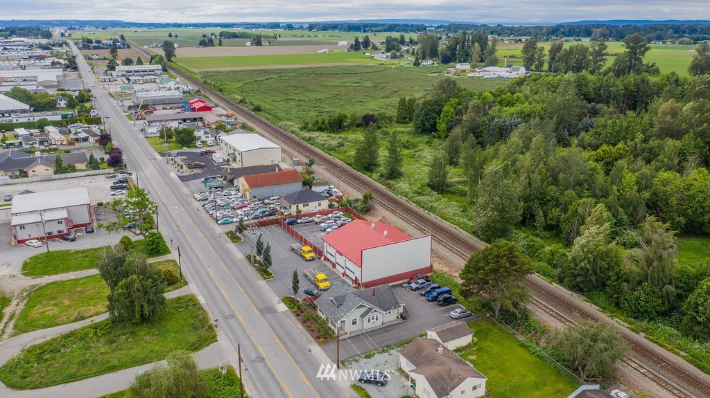 2313 Old Highway 99 South Road Mount Vernon, WA 98273 - Photo 3 of 37 Gallery Image 3