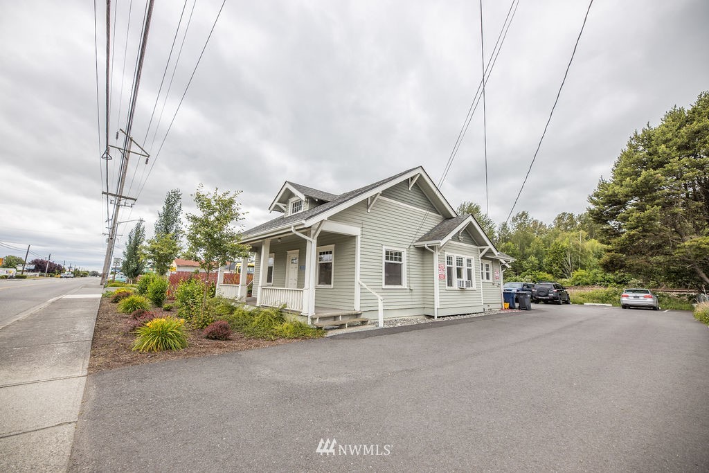 2313 Old Highway 99 South Road Mount Vernon, WA 98273 - Photo 5 of 37 Gallery Image 5