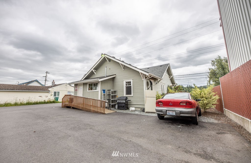 2313 Old Highway 99 South Road Mount Vernon, WA 98273 - Photo 8 of 37 Gallery Image 8