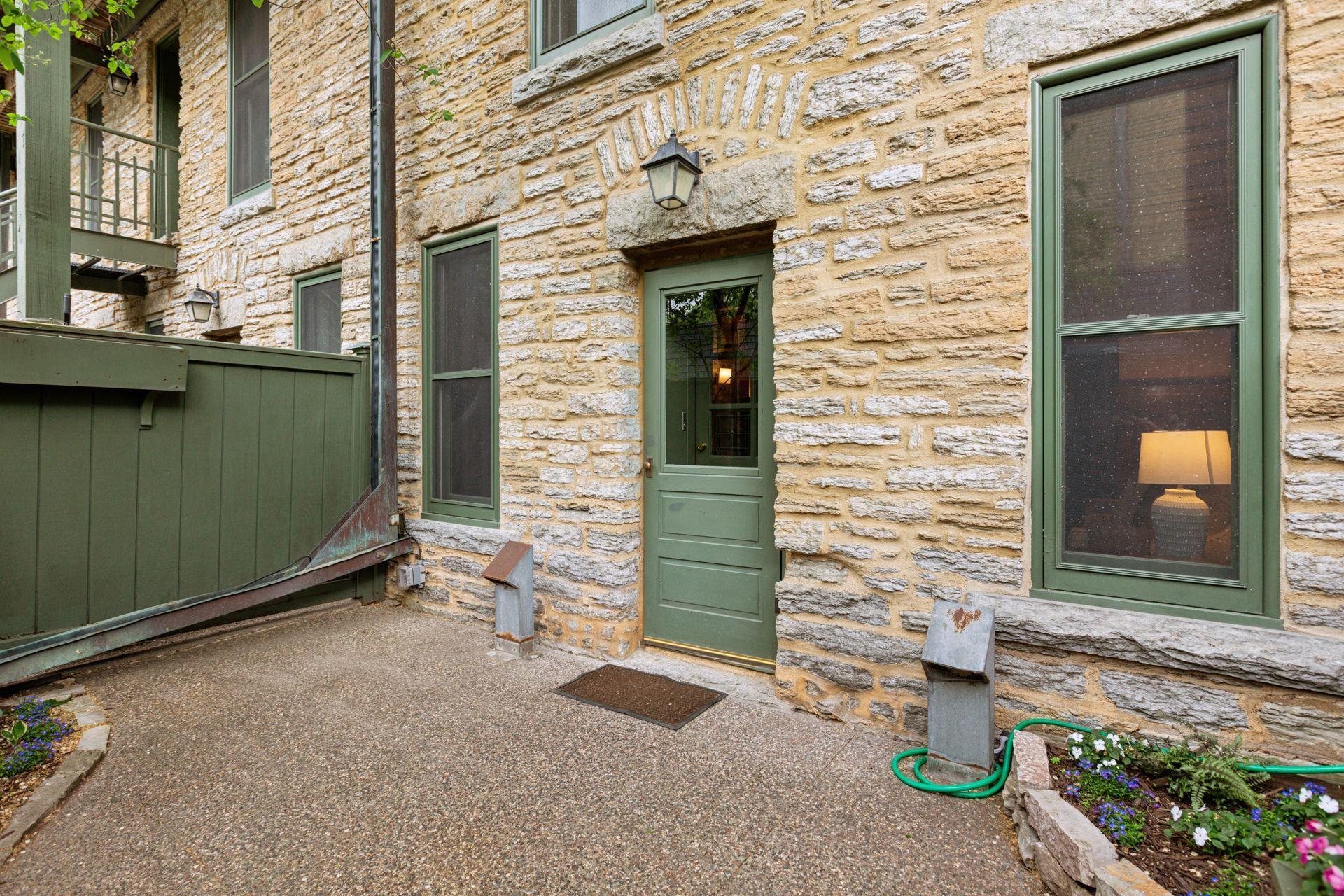 8 Grove Street, Unit 8B Minneapolis, MN 55401 - Photo 39 of 49