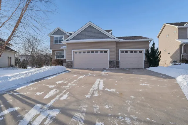 $499,900 | 1396 Oakwood Lane, Hanover, MN 55341