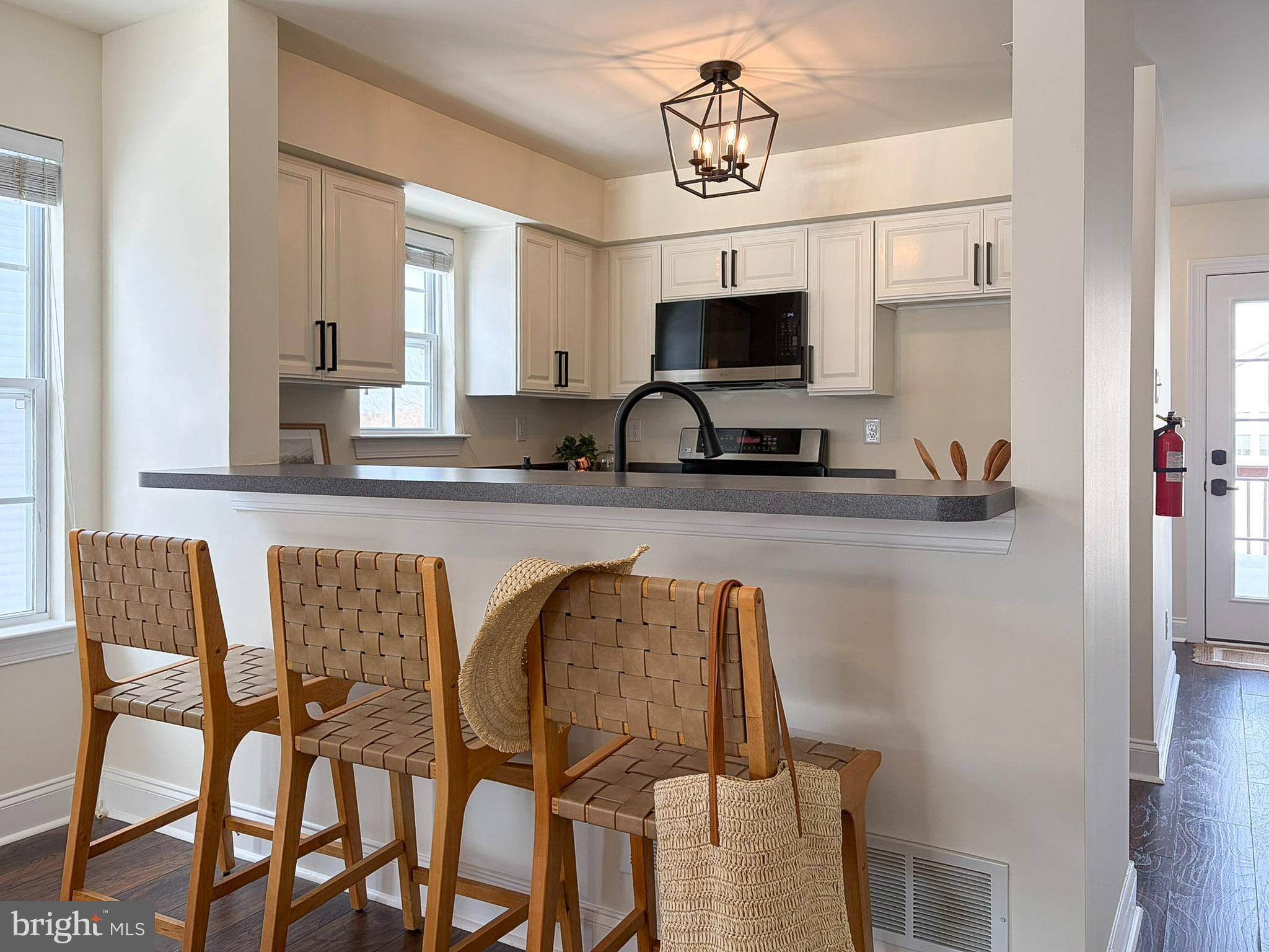 537 May Street Pottstown, PA 19464 - Photo 12 of 41