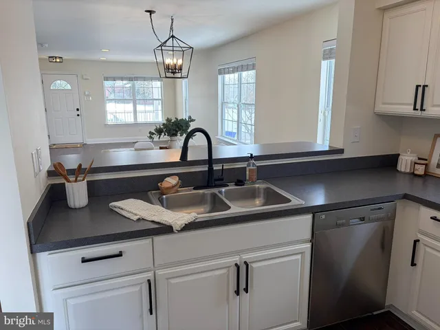 $299,900 | 537 May Street, Pottstown, PA 19464