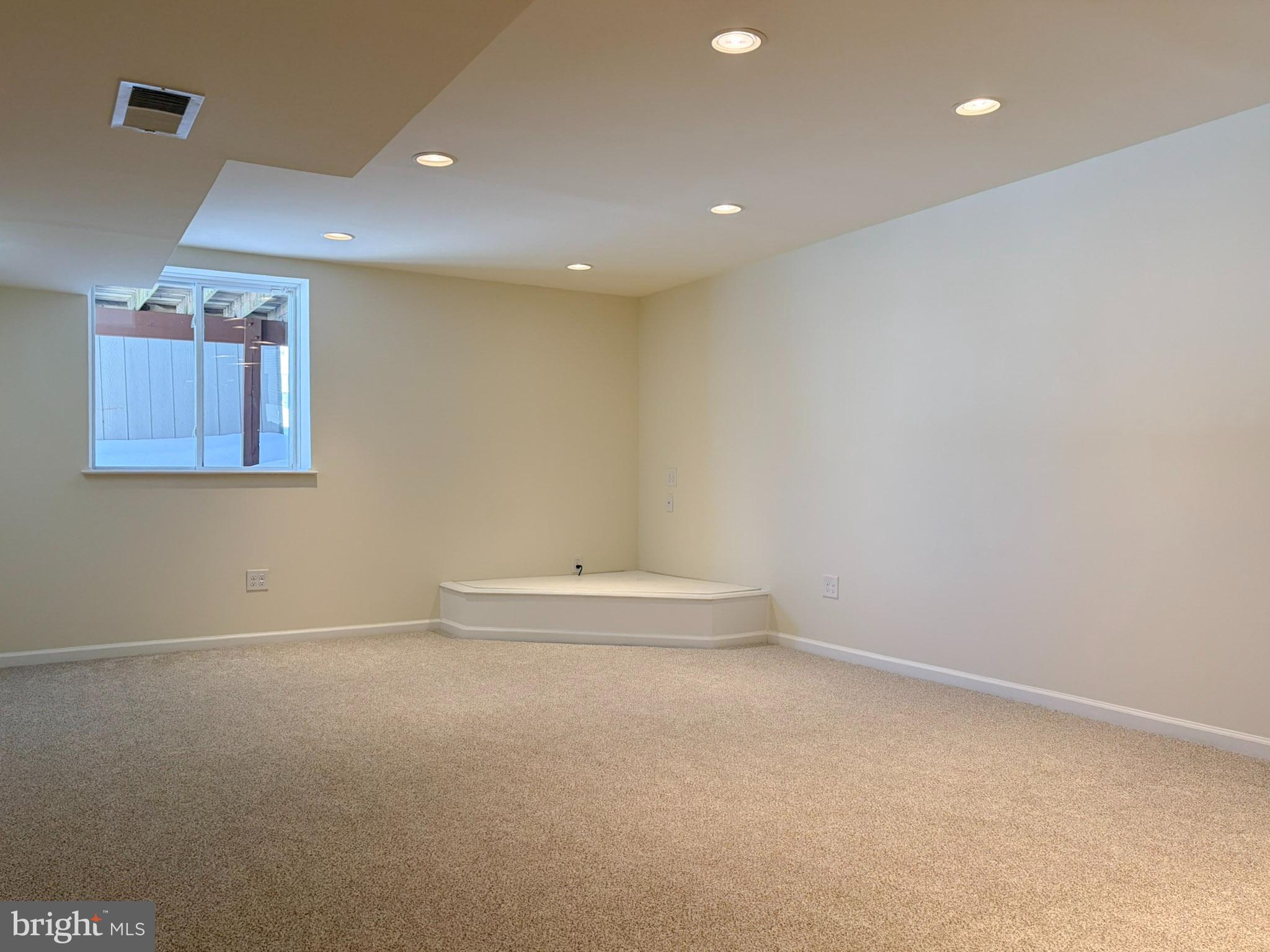 537 May Street Pottstown, PA 19464 - Photo 37 of 47