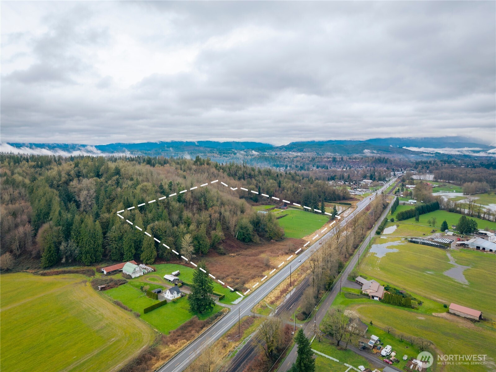 29429 Highway 2 Monroe, WA 98272 - Photo 1 of 9 a view of a city from a balcony with outdoor space