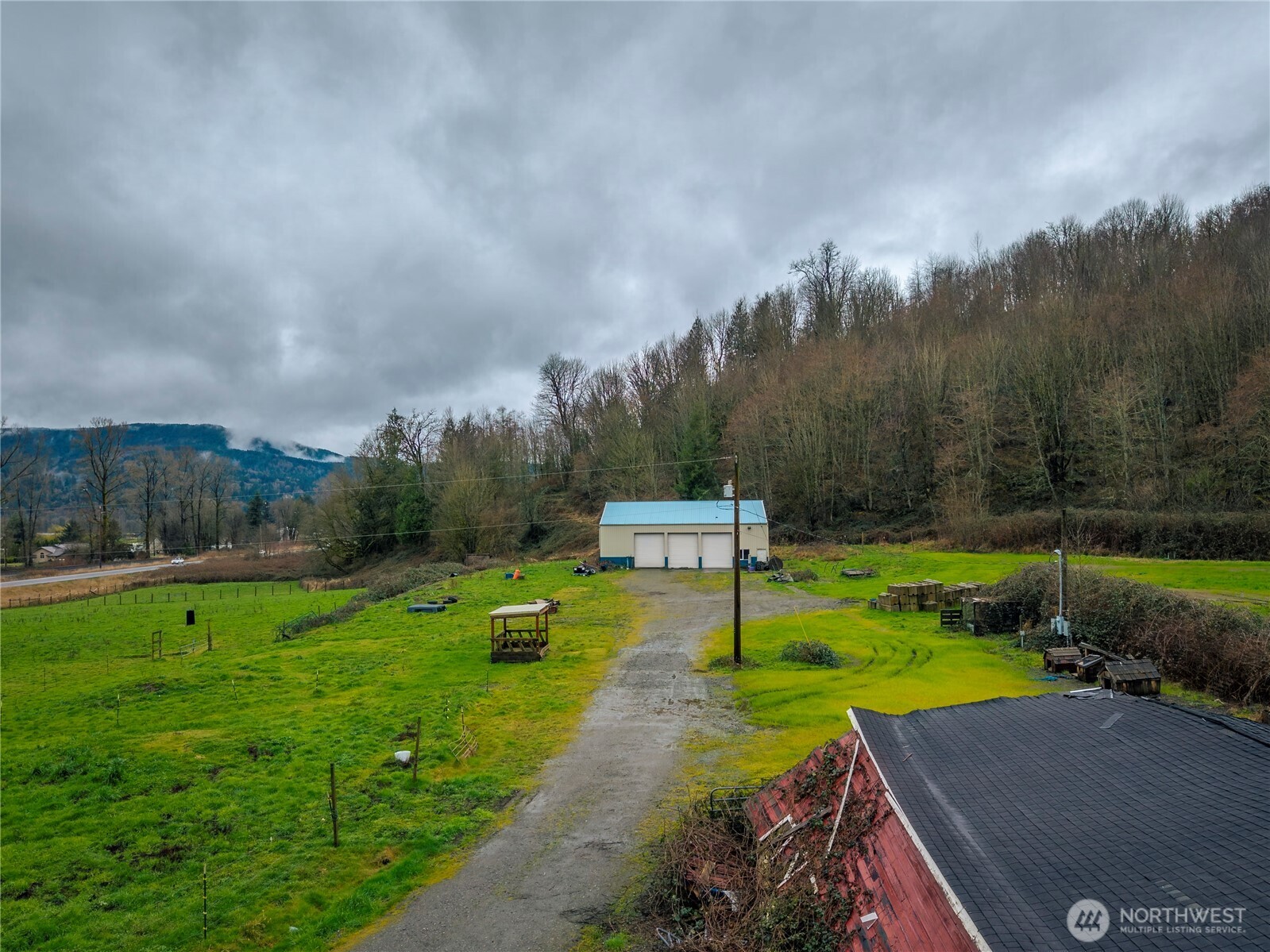 29429 Highway 2 Monroe, WA 98272 - Photo 7 of 9 a view of a garden with an outdoor space