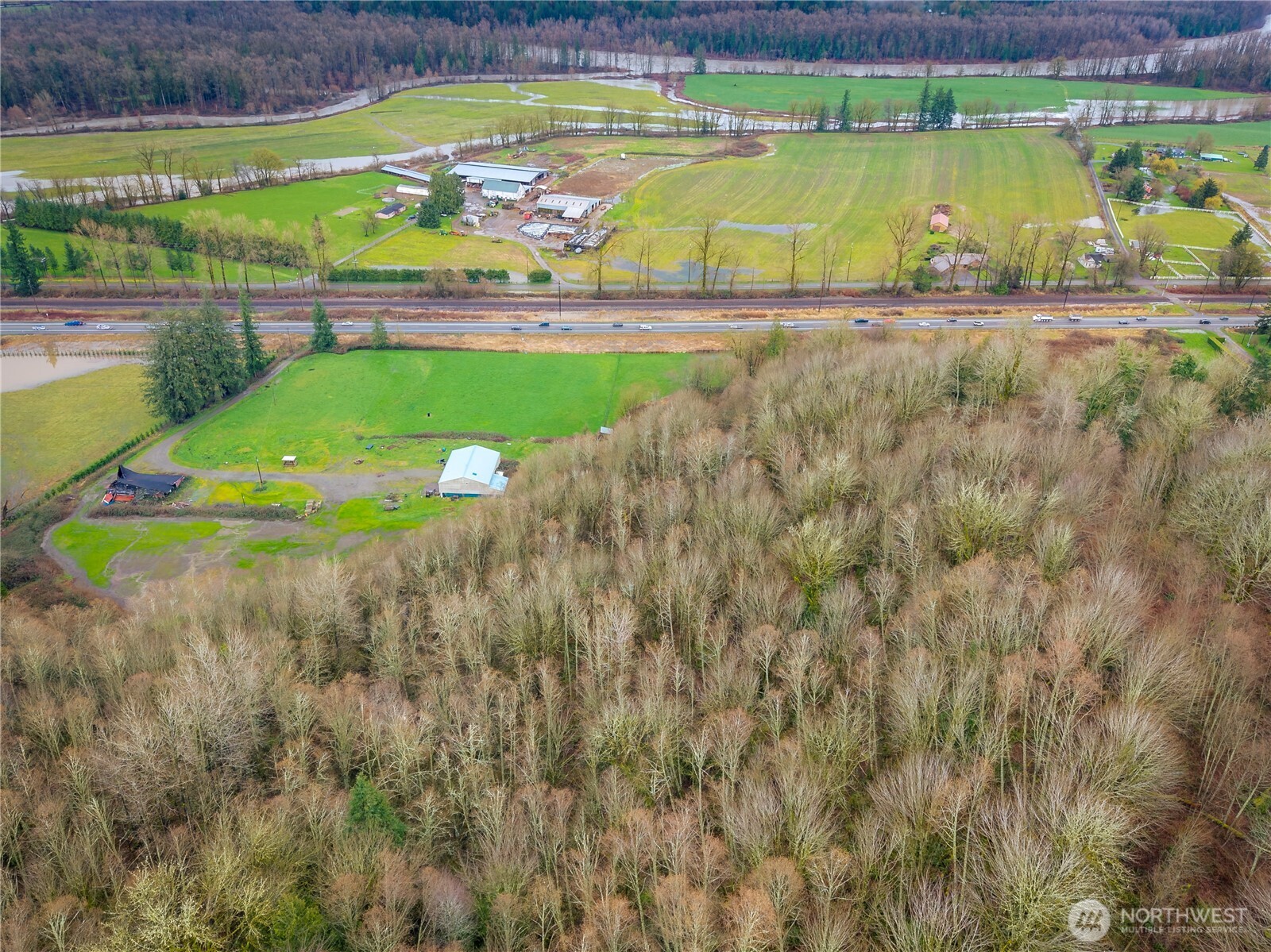 29429 Highway 2 Monroe, WA 98272 - Photo 9 of 9 a view of a outdoor space