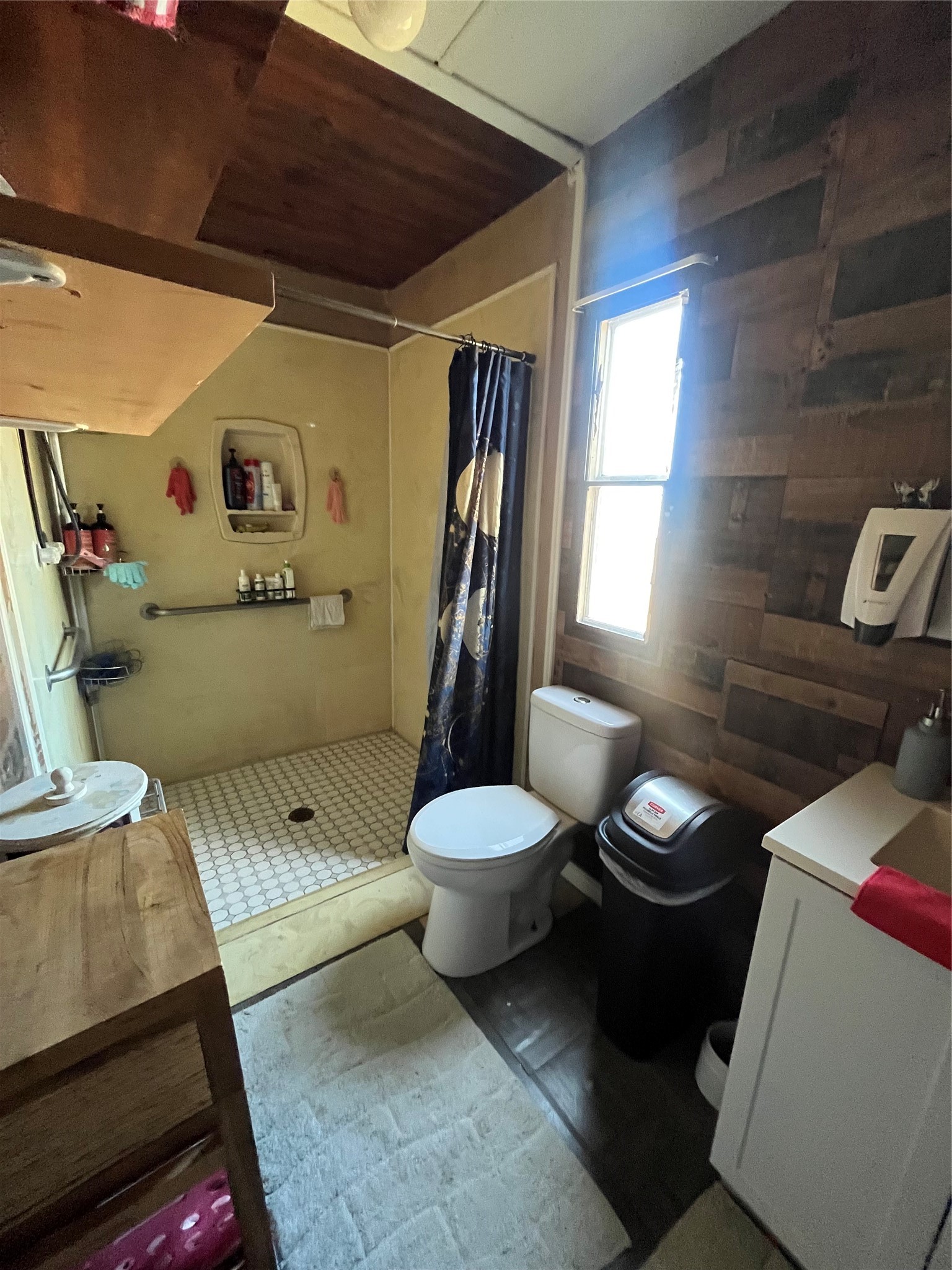 8026 Forest Trace Conroe, TX 77306 - Photo 18 of 28 a bathroom with a sink and a toilet
