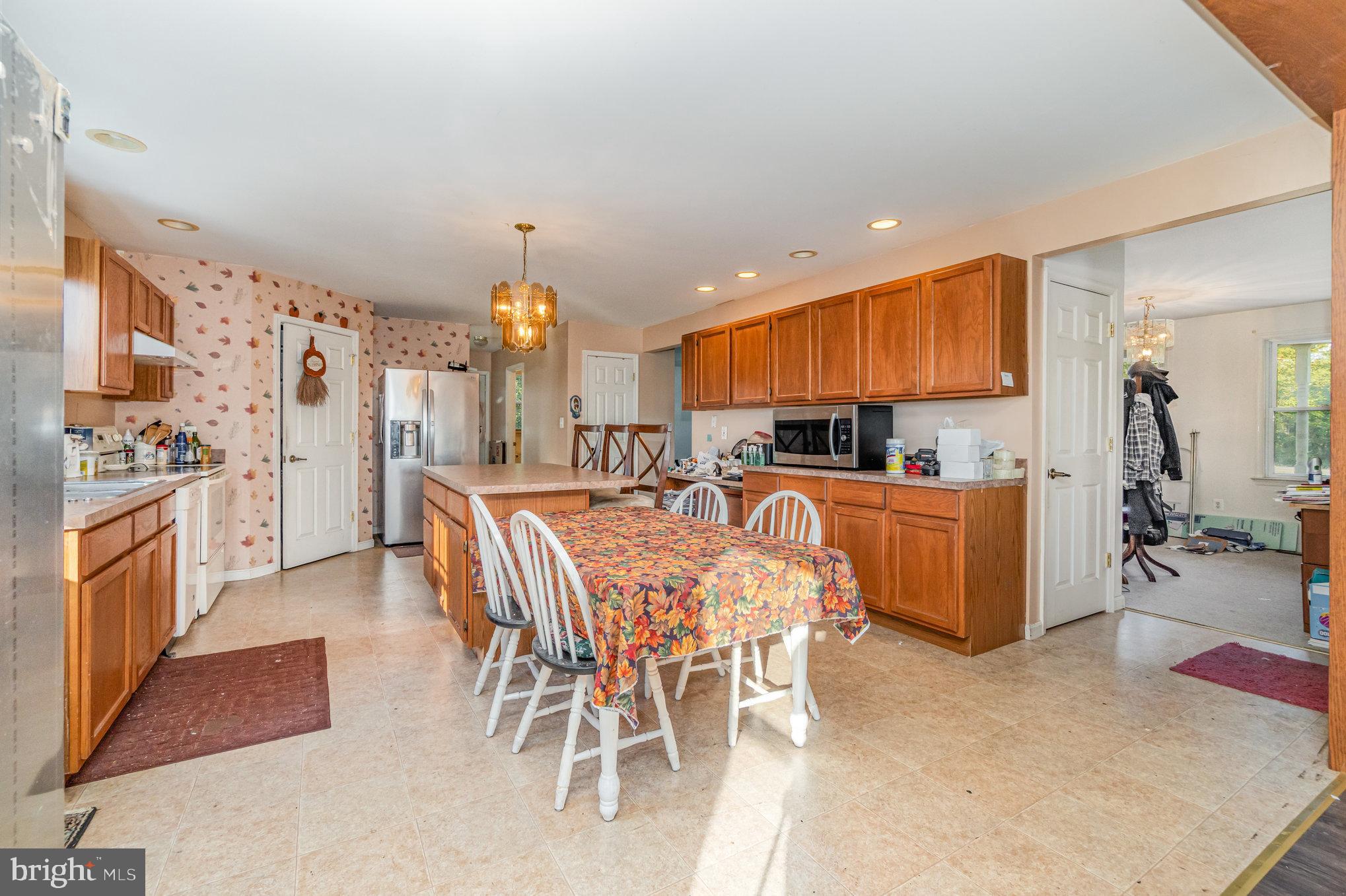 14287 Ridge Road Waynesboro, PA 17268 - Photo 11 of 47 Gallery Image 11