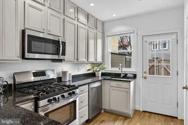 $689,500 | 1519 North Carolina Avenue Northeast, Washington, DC 20002