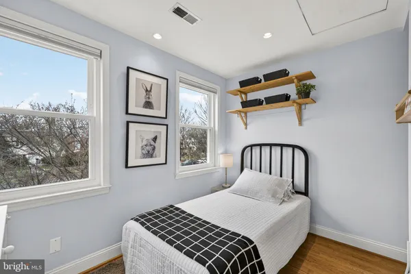 $689,500 | 1519 North Carolina Avenue Northeast, Washington, DC 20002