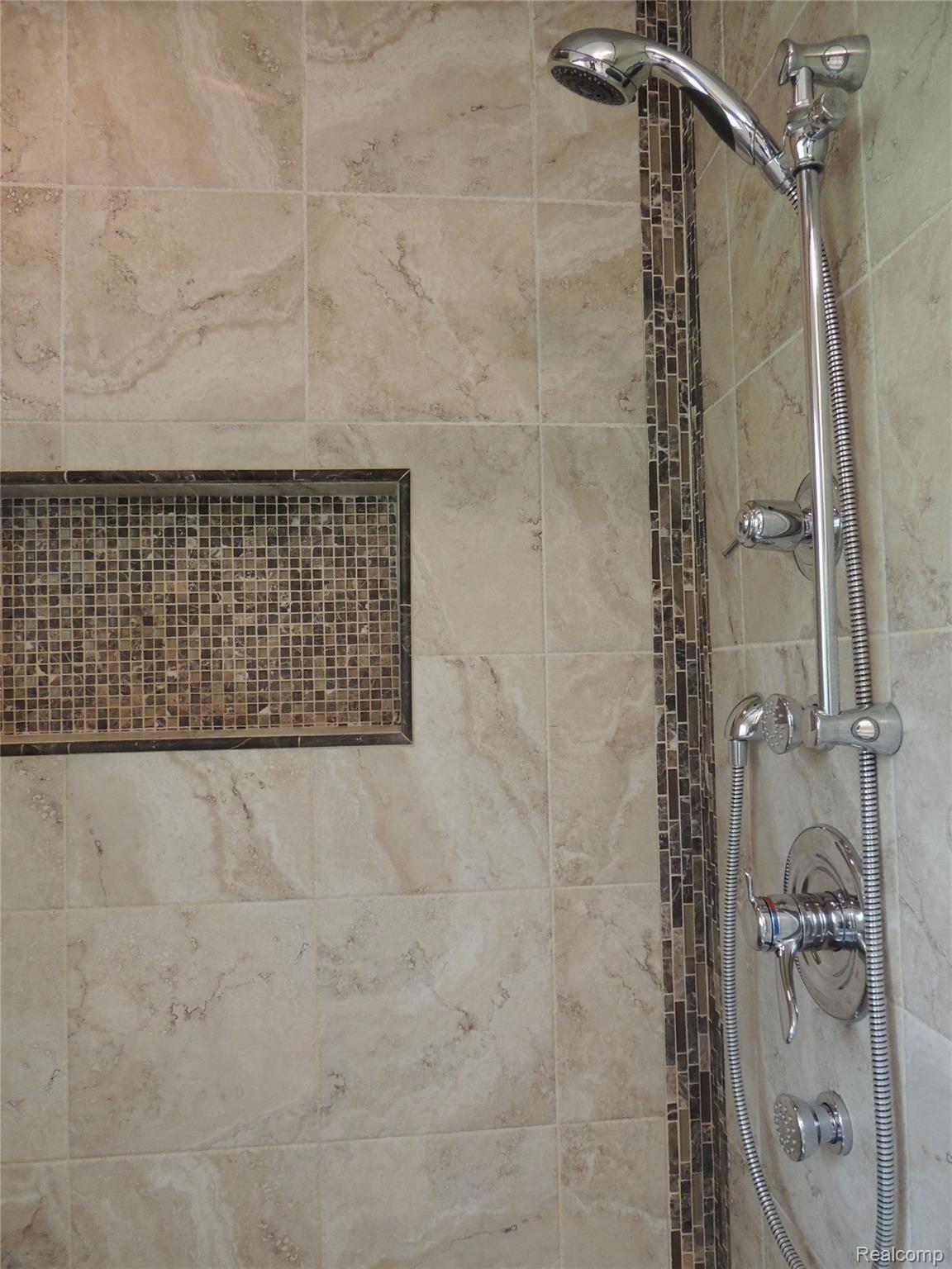 642 Baker Street Rochester, MI 48307 - Photo 13 of 20 Master Shower.JPG