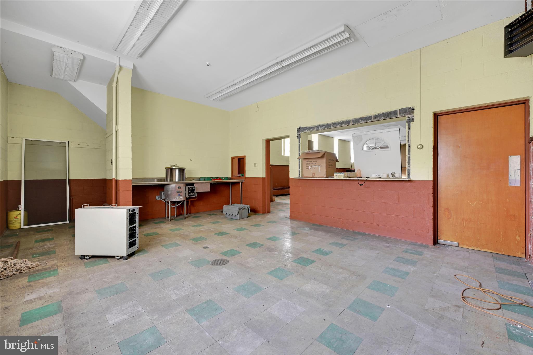 1314 Main Street Gilberton, PA 17934 - Photo 38 of 44 Hall