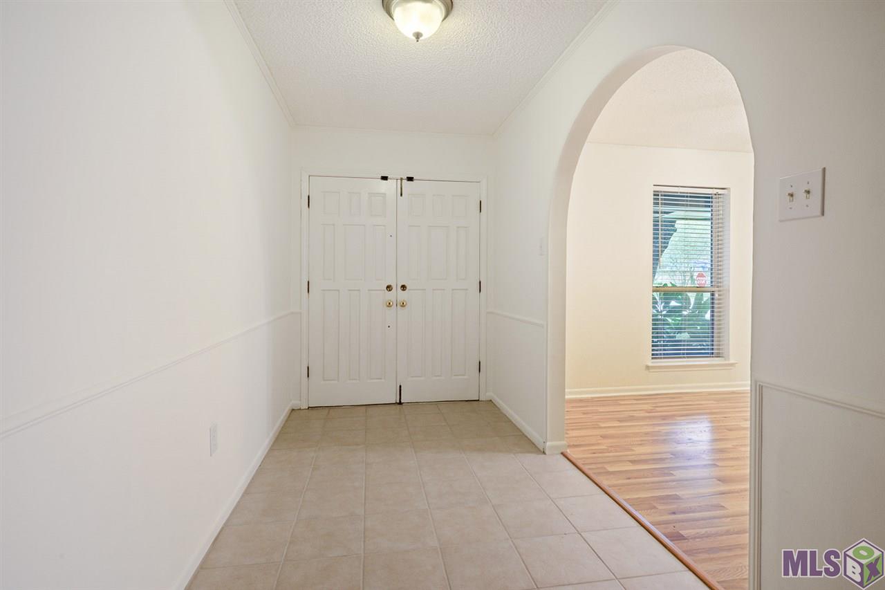 4646 Chelsea Drive Baton Rouge, LA 70809 - Photo 3 of 26 Gallery Image 3
