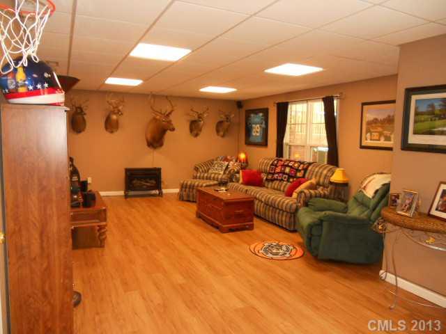 498 Maple Ridge Circle Salisbury, NC 28147 - Photo 13 of 16