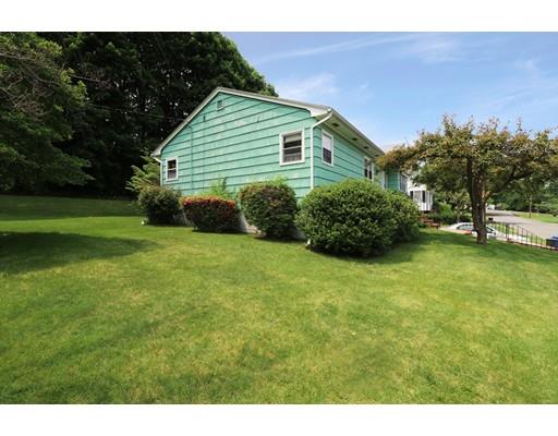11 Magnolia Road Methuen, MA 01844 - Photo 27 of 28 Gallery Image 27