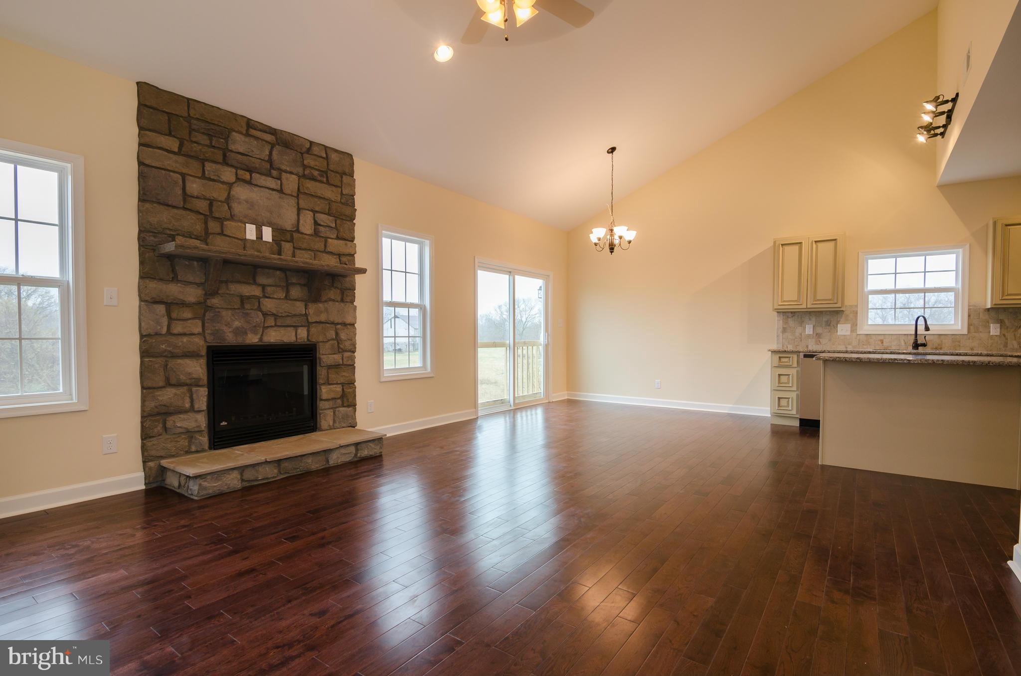 11075 Ridge Crest Drive Waynesboro, PA 17268 - Photo 12 of 24 Family Room