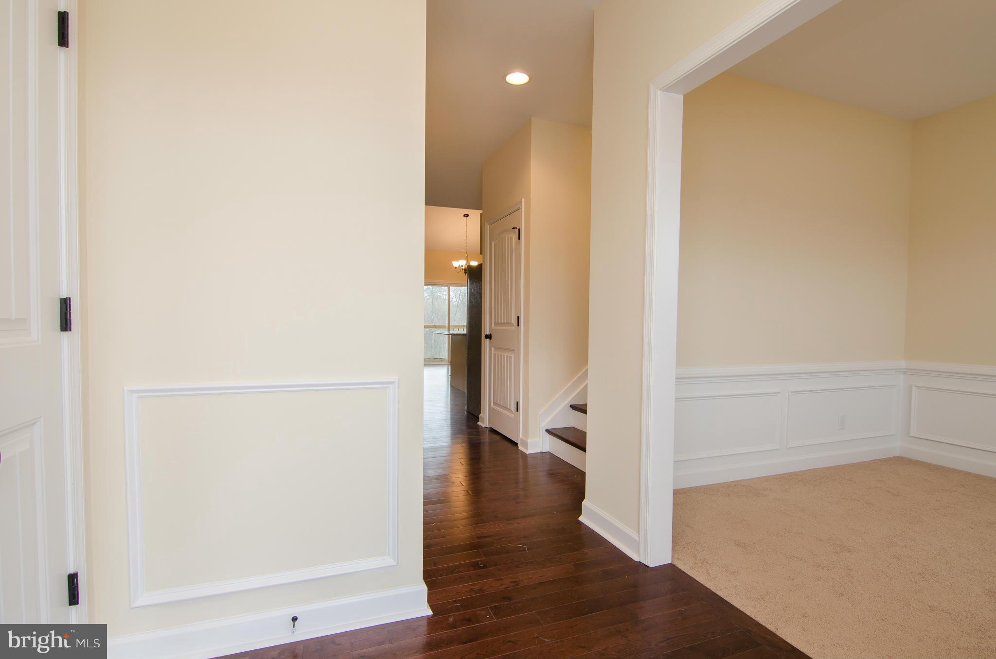 11075 Ridge Crest Drive Waynesboro, PA 17268 - Photo 3 of 24 Interior (General)