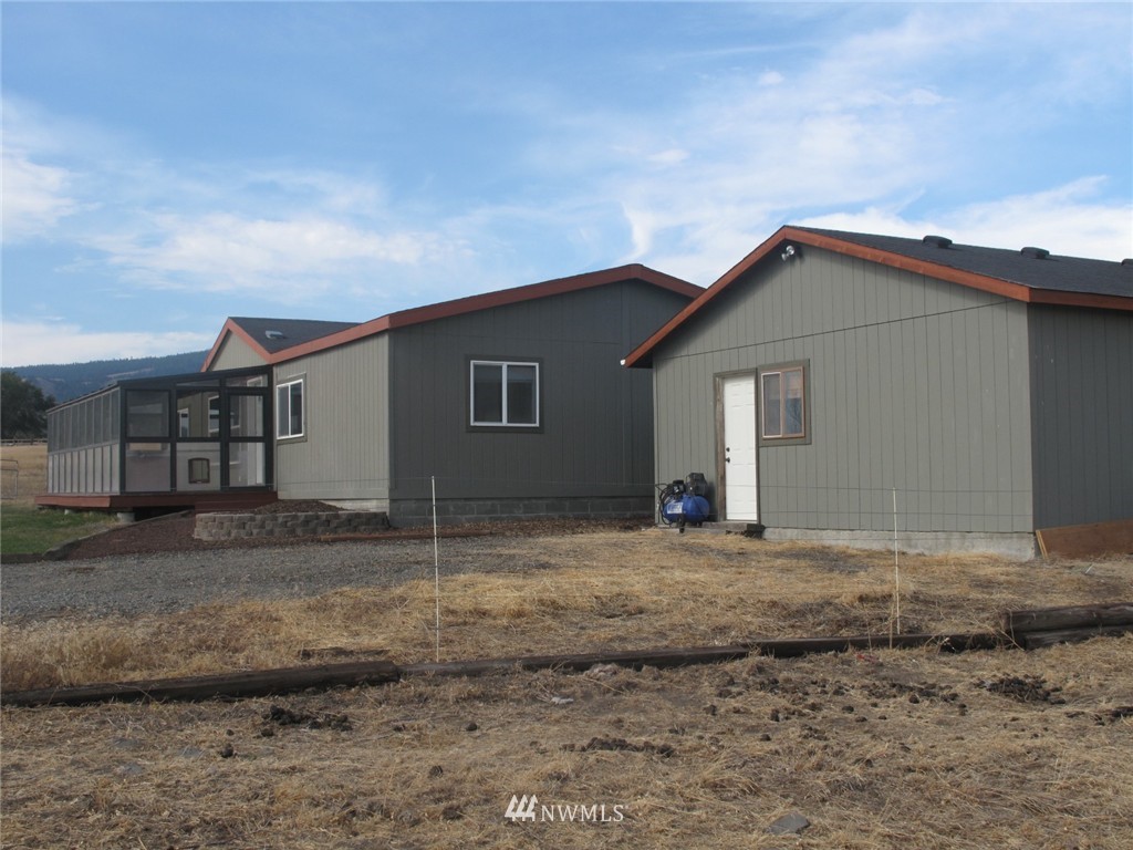 5900 Robbins Road Ellensburg, WA 98926 - Photo 4 of 24 Gallery Image 4