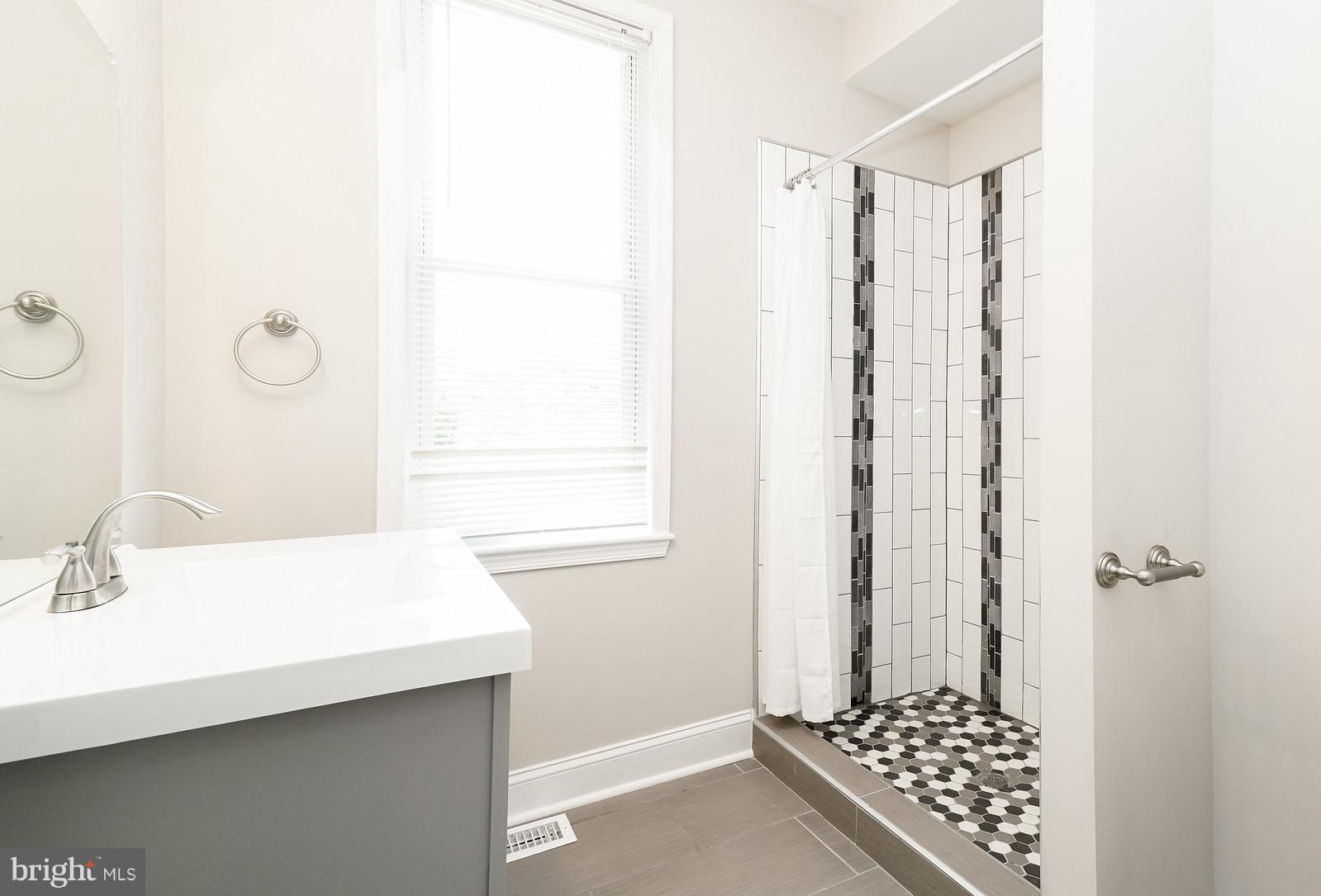 2409 East Cold Spring Lane Baltimore, MD 21214 - Photo 19 of 19 Bath