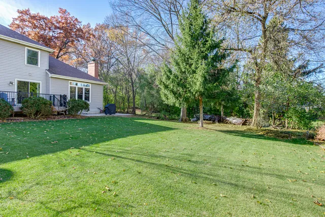 $539,900 | 833 Sterling Avenue, West Chicago, IL 60185