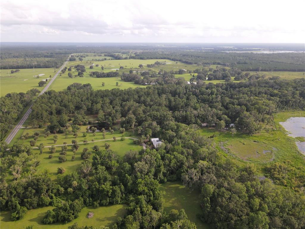 15208 Southwest Williston Road Archer, FL 32618 - Photo 5 of 44 a view of a city with ocean view
