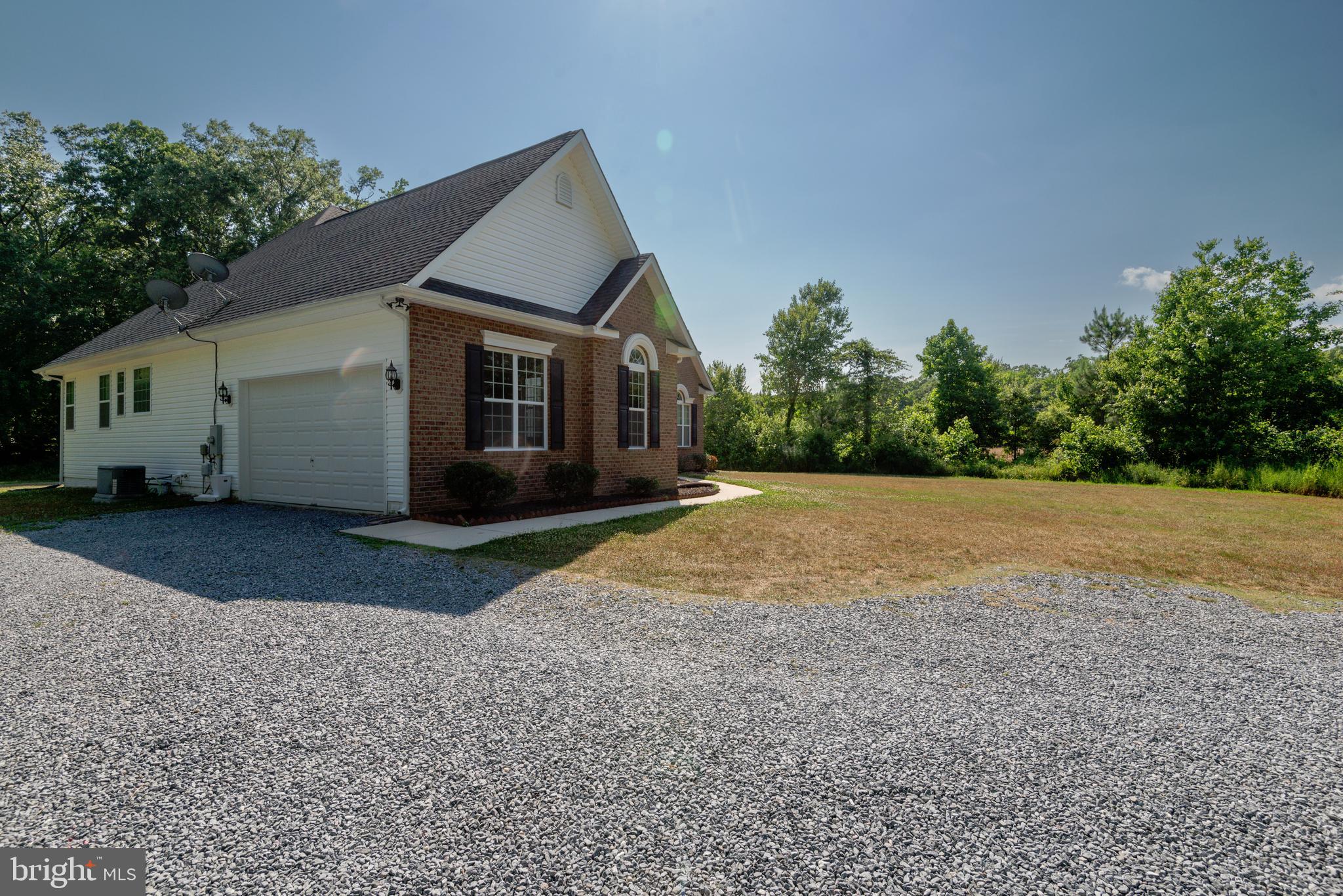 3740 Leitches Wharf Road Prince Frederick, MD 20678 - Photo 36 of 45 Garage and lot's of parking!