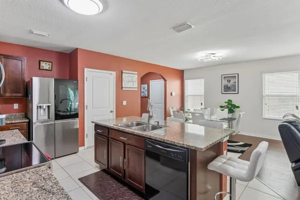 $397,000 | 3517 Winterberry Lane, Valrico, FL 33594