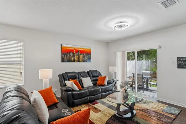 $397,000 | 3517 Winterberry Lane, Valrico, FL 33594